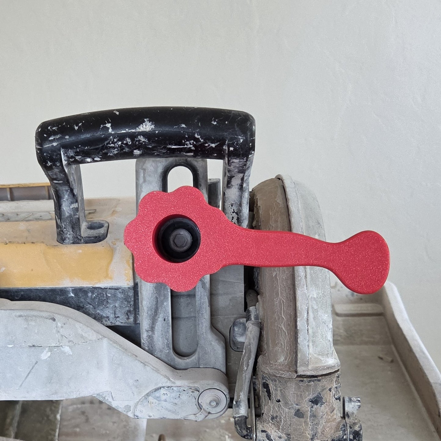 DeWalt Tile Saw Handle Fits D36000 & D24000 - No Modification - Slips over existing Knob